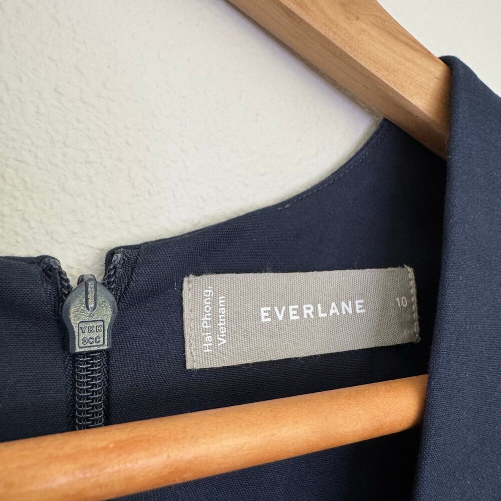 NWOT Everlane The Structured Cotton Jumpsuit in Navy Blue size 10 - Picture 2 of 5